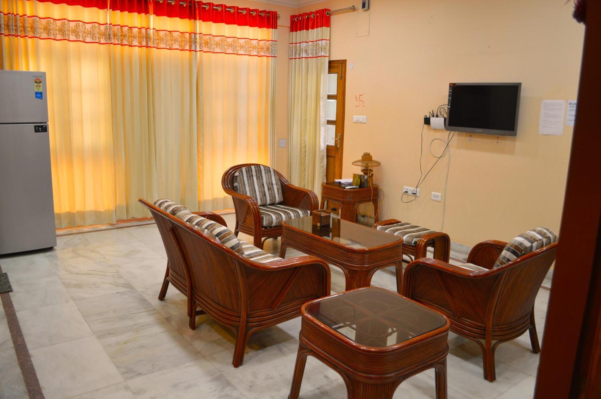 Fully Furnished Ish, Atithya Homestay With Various Amenities And Free Services In Lucknow, India Exteriér fotografie